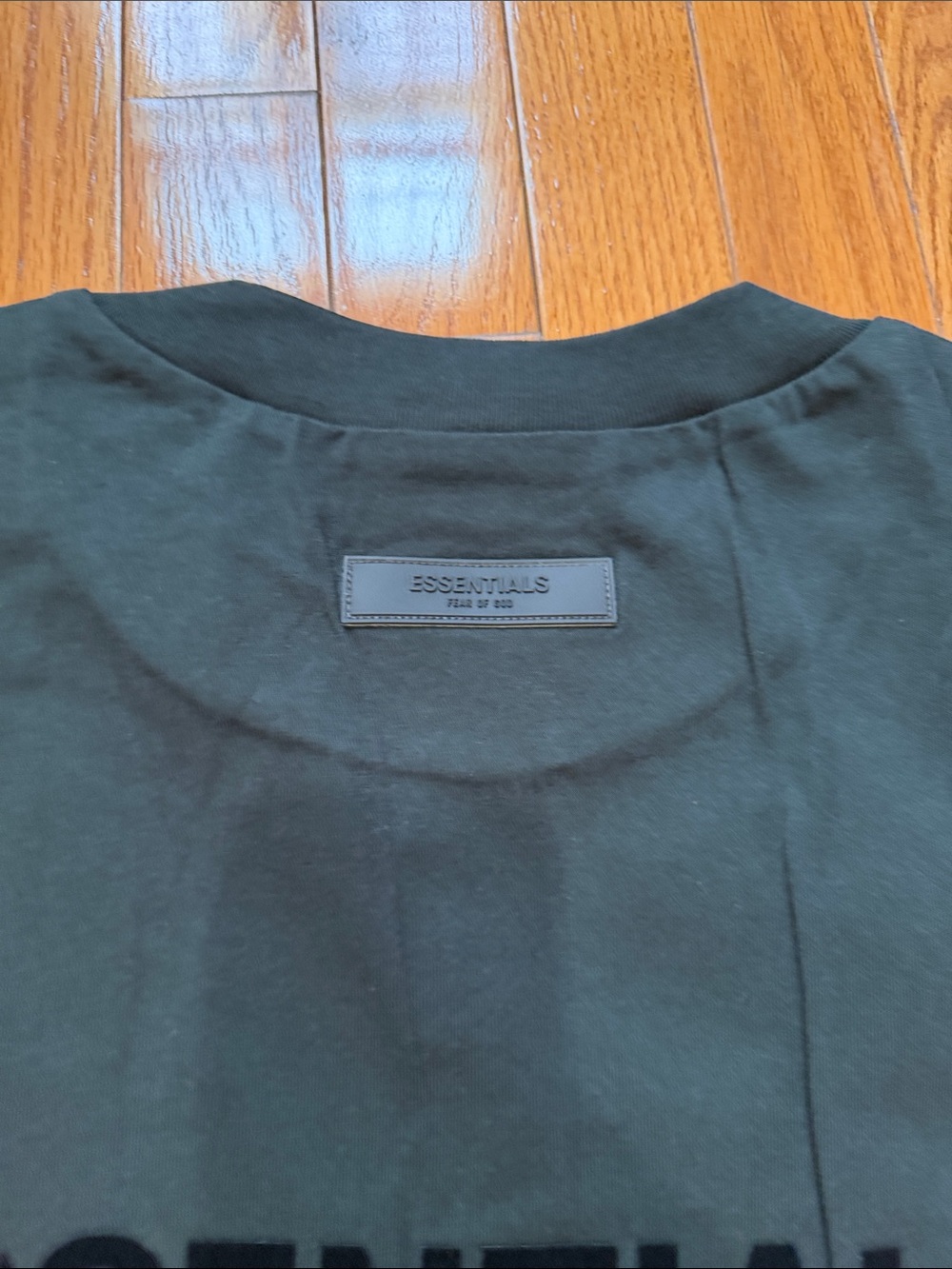 Essentials Tee - Picture 6 of 7